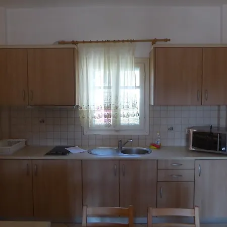 Apartment Aronis *